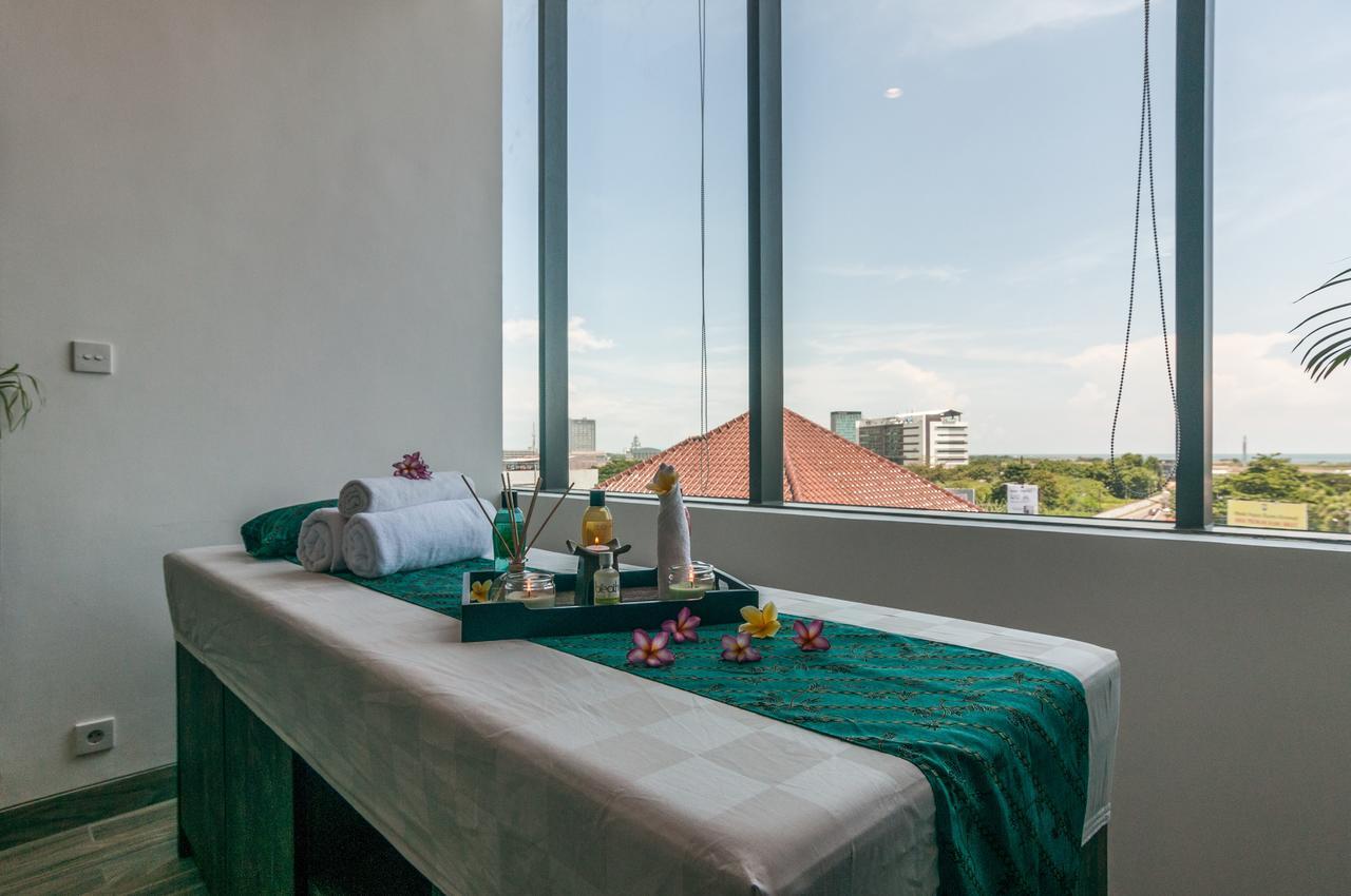 Arthama Hotels Makassar Exterior foto