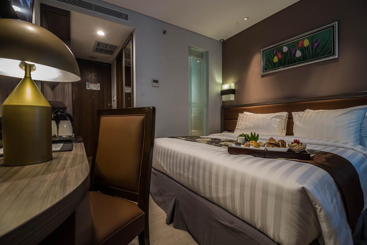 Arthama Hotels Makassar Exterior foto